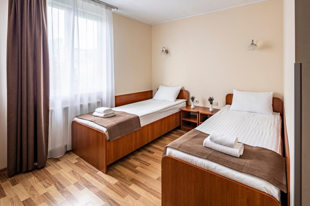 Hotel Galaktika Vynnyky Dış mekan fotoğraf