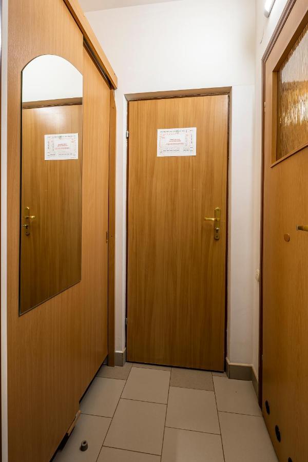 Hotel Galaktika Vynnyky Dış mekan fotoğraf